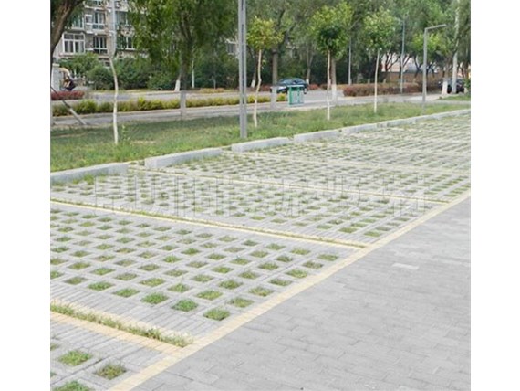 云南植草磚與人行道的協(xié)調(diào)性如何？適合鋪設(shè)在哪些地方？