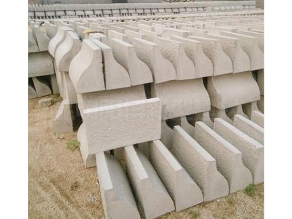 云南混凝土路沿石的施工工藝需要注意哪些細(xì)節(jié)？